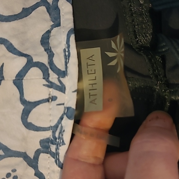 Athleta Dark Gray Women's Board Shorts, Size 0, - Picture 2 of 11